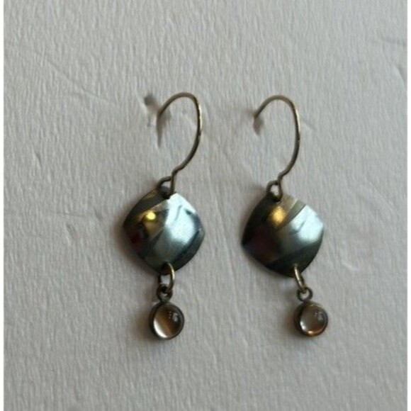 Holly Yashi Slate Blue Vintage Earrings - Picture 3 of 3